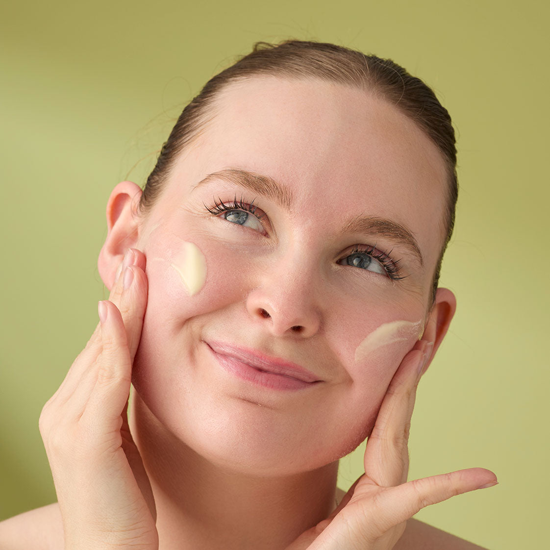 Honey, Beeswax And Almond Oil